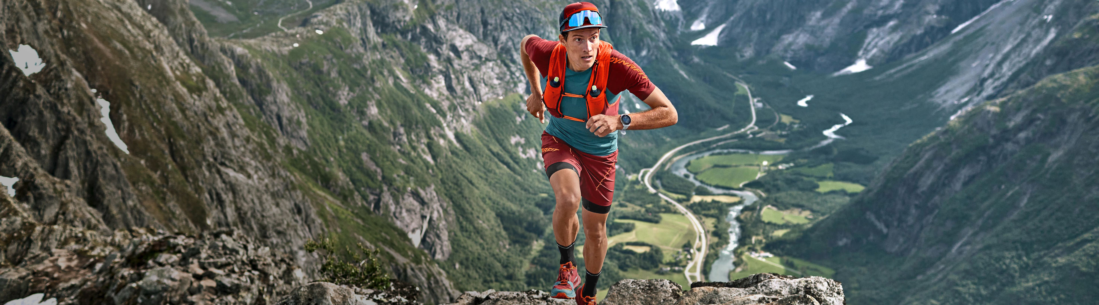 Trail running apparel: Jackets, t-shirts and pants or tights with  performance